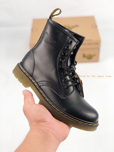 Dr martens size on sale 35