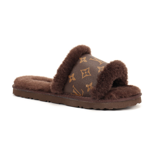 Louis vuitton best sale ugg slides