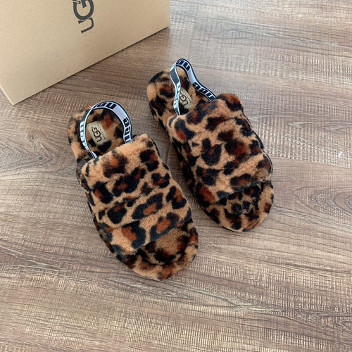 Ugg sandals best sale cheetah print